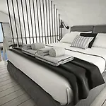 Mr And Mrs White - Santorini Oia