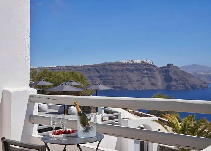 Mr & Mrs White - Santorini