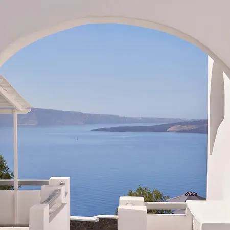 Mr And Mrs White - Santorini