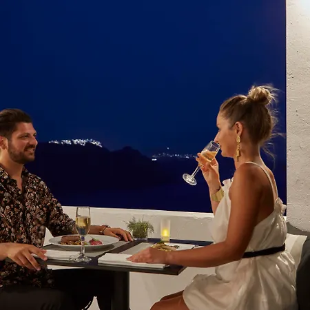 Mr And Mrs White - Santorini 4* Oia (Santorini)