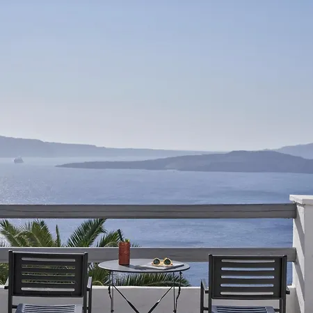Mr And Mrs White - Santorini Oia