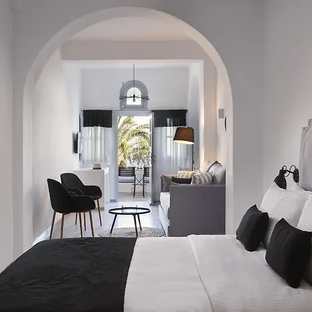 Mr And Mrs White - Santorini Hotel