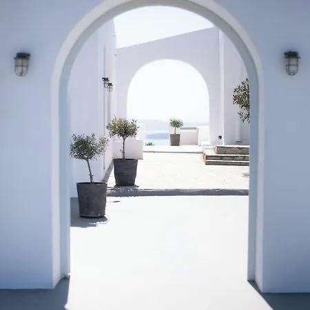Mr And Mrs White - Santorini 4* Oia (Santorini)