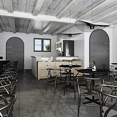 Mr And Mrs White - Santorini 4*