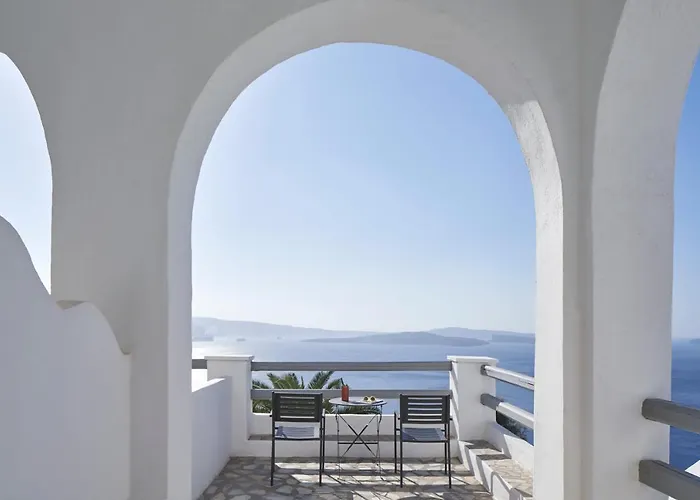 Mr & Mrs White - Santorini