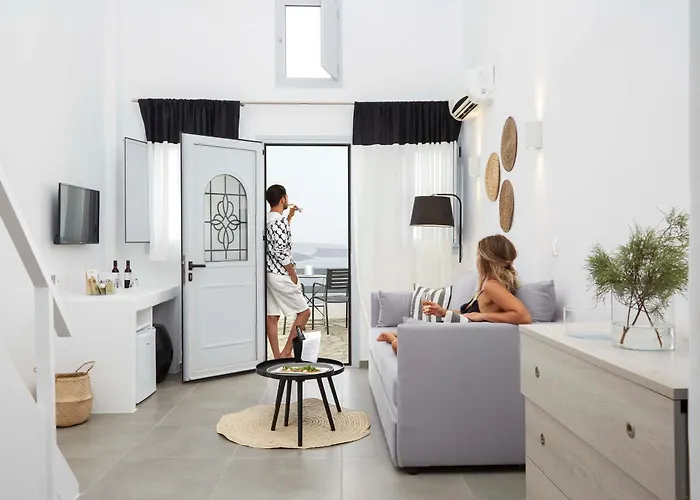 Mr & Mrs White - Santorini