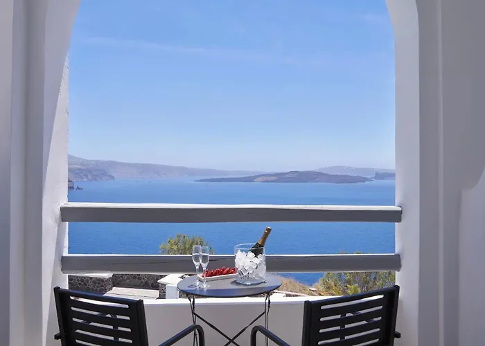 Mr & Mrs White - Santorini Oia