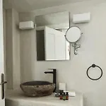 Hotel Mr & Mrs White - Santorini Oia