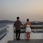 Hotel Mr & Mrs White - Santorini Oia