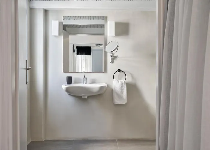 Hotel Mr & Mrs White - Santorini Oia