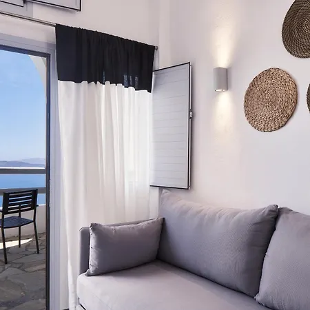 Mr And Mrs White - Santorini Otel 4*