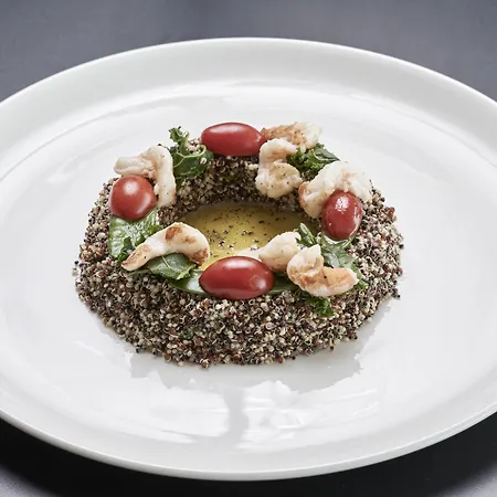 Mr And Mrs White - Santorini Oia