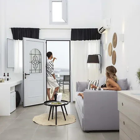 Mr And Mrs White - Santorini