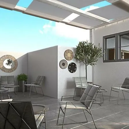 Mr And Mrs White - Santorini Otel