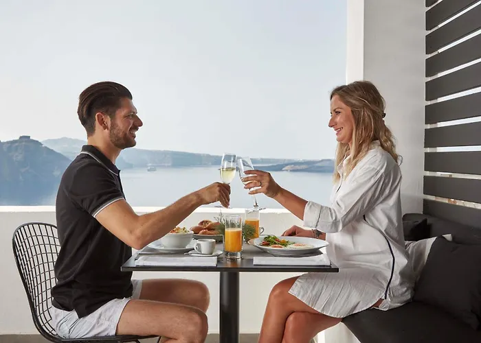 Отель Mr & Mrs White - Santorini