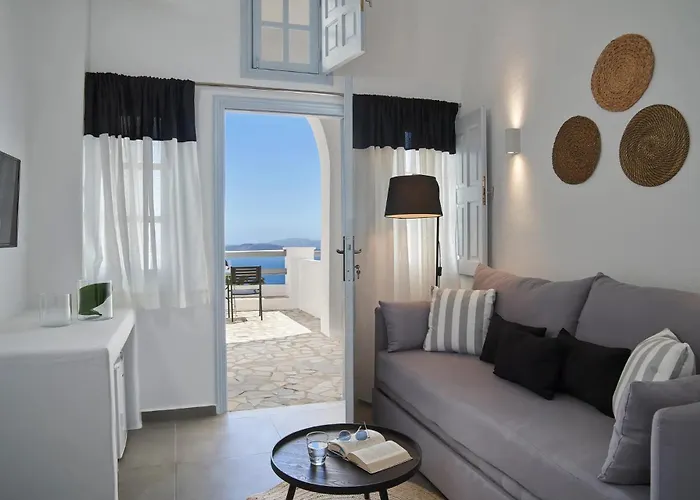 Mr & Mrs White - Santorini Отель